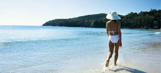 <div class="sexyslider-text"><h1>Relaxing Retreats</h1>

Forget having a slice of the good life - have it all in Sydney and Queensland, where year-round sunshine, friendly locals and diverse scenery combine for an awe-inspiring experience. <strong>Click here to Learn more...</strong></div>